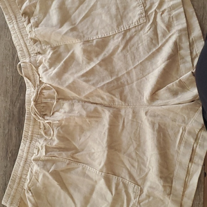 UNIVERSAL THREAD women's shorts size 4X plus‎ khaki Linen blend